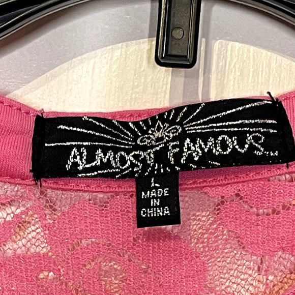 Almost Famous Button Up Top Size Large Pink With Lace Womens Sleeveless - Picture 6 of 8